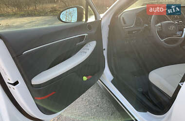 Седан Hyundai Sonata 2021 в 