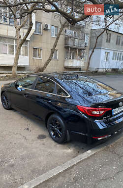 Седан Hyundai Sonata 2015 в 