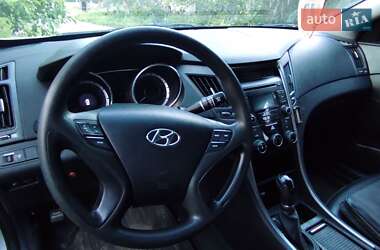 Седан Hyundai Sonata 2012 в 
