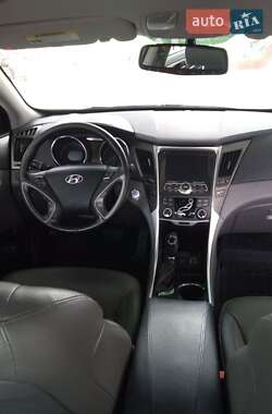 Седан Hyundai Sonata 2013 в 