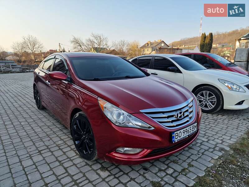 Hyundai Sonata 2011