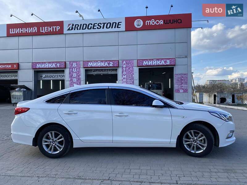 Седан Hyundai Sonata 2016 в Дніпрі