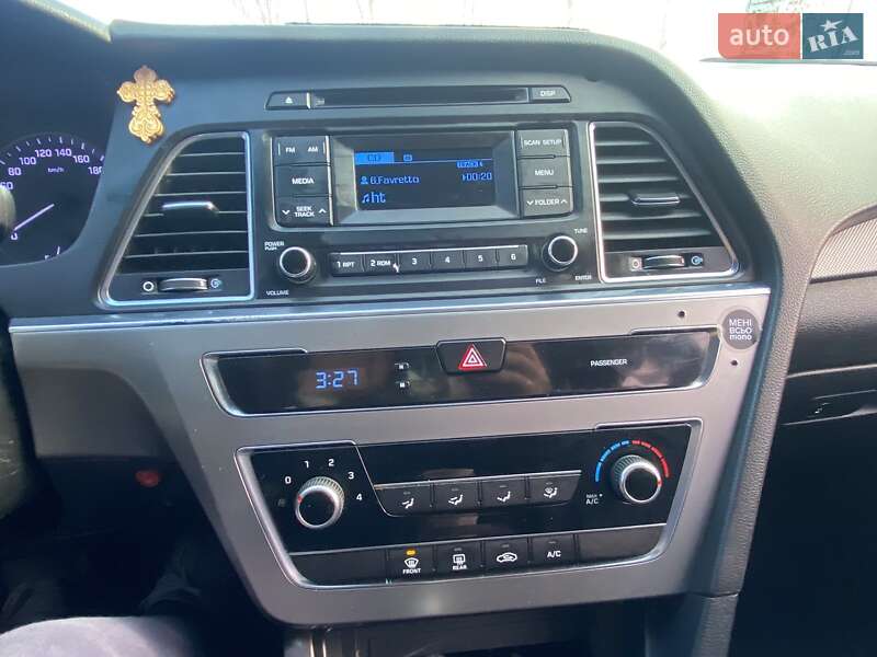 Седан Hyundai Sonata 2016 в Дніпрі