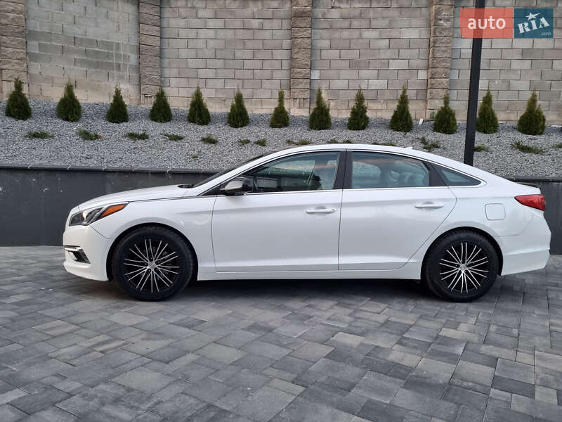 Седан Hyundai Sonata 2015 в Рівному
