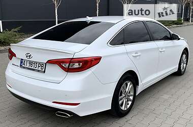 Седан Hyundai Sonata 2015 в 