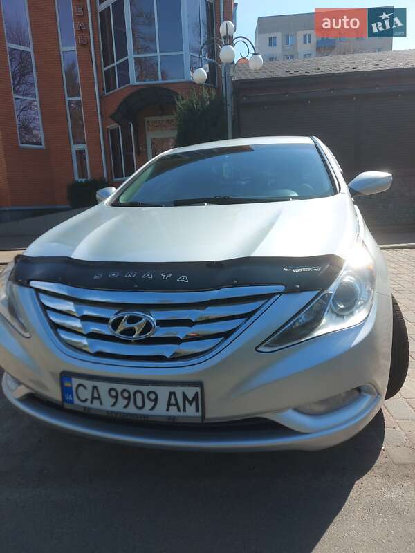 Седан Hyundai Sonata 2012 в Черкасах