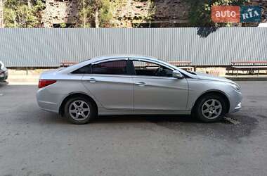 Седан Hyundai Sonata 2014 в Вишневом