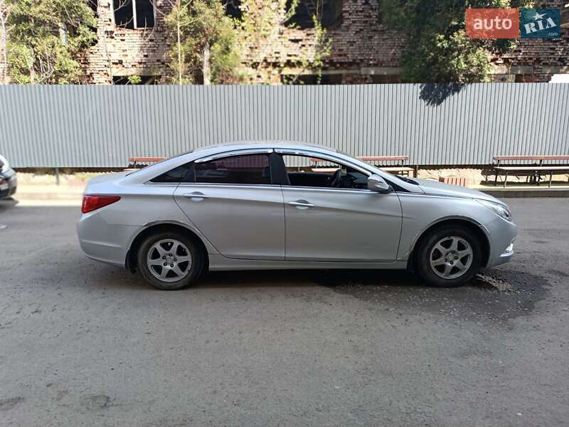 Седан Hyundai Sonata 2014 в Вишневому