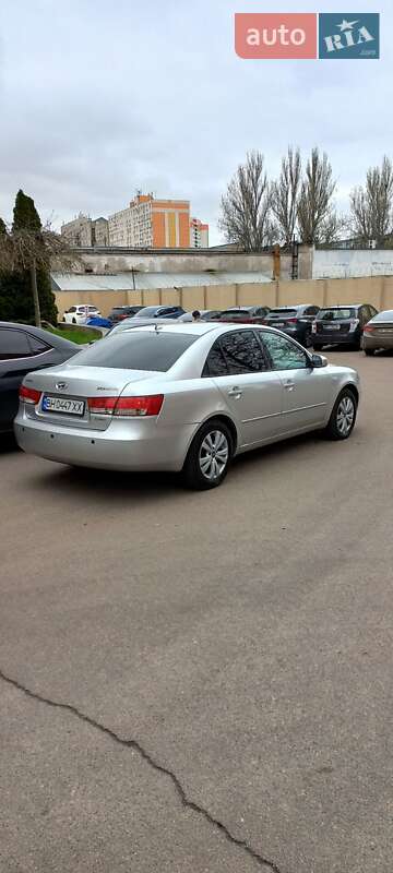 Седан Hyundai Sonata 2006 в Одессе