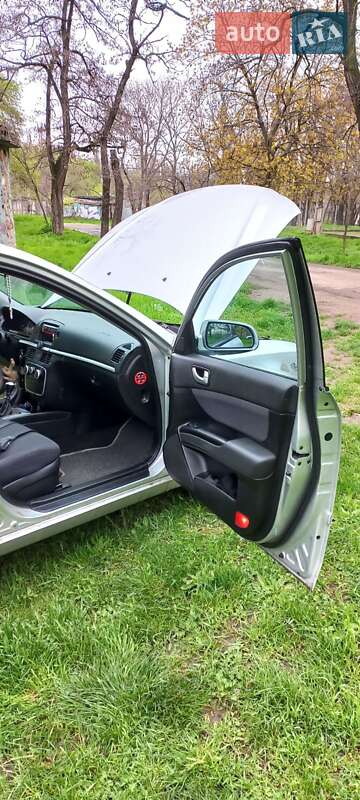 Седан Hyundai Sonata 2006 в Одессе