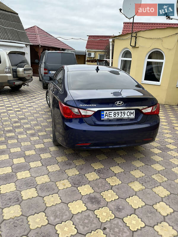 Седан Hyundai Sonata 2010 в Широкому