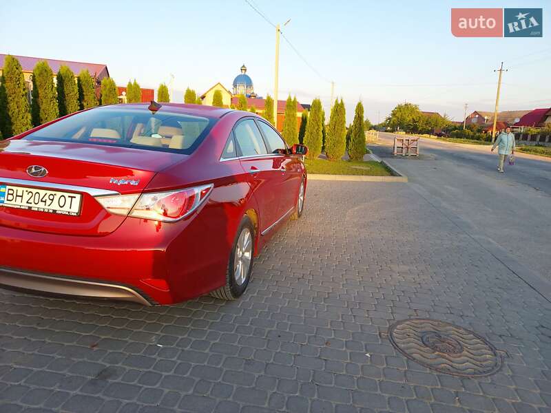 Седан Hyundai Sonata 2013 в Новой Ушице фото 16 Седан Hyundai Sonata 2013 в Новой Ушице