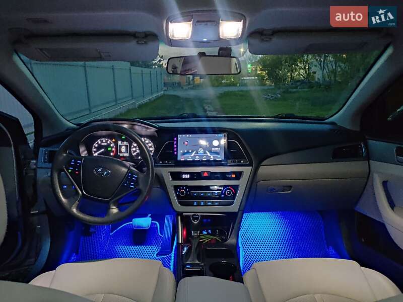 Седан Hyundai Sonata 2017 в Каменец-Подольском