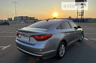 Седан Hyundai Sonata 2015 в 