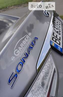 Седан Hyundai Sonata 2012 в Голованевске