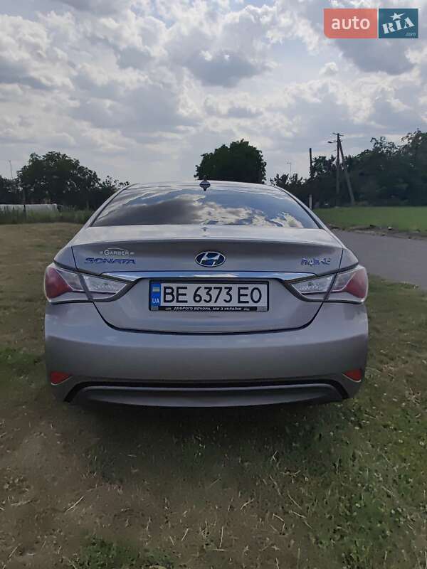 Седан Hyundai Sonata 2012 в Голованівську