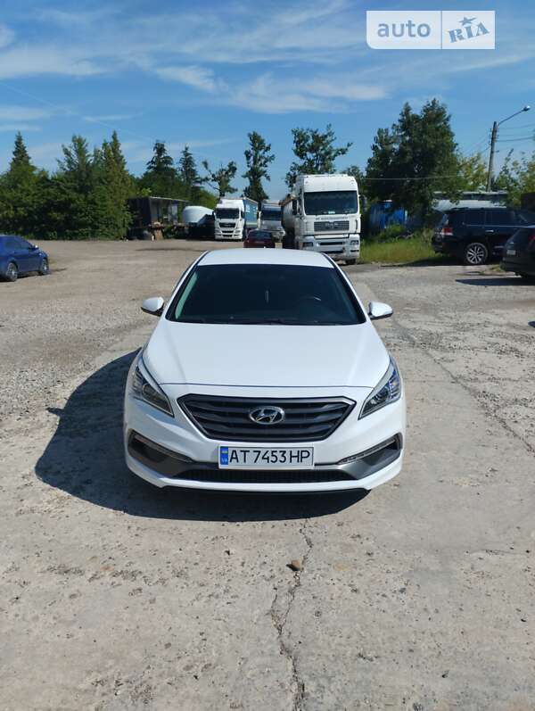 Седан Hyundai Sonata 2015 в Івано-Франківську