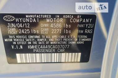 Седан Hyundai Sonata 2012 в Коростене