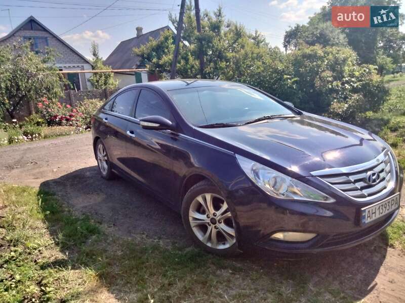 Седан Hyundai Sonata 2010 в Покровске фото 3 Седан Hyundai Sonata 2010 в Покровске
