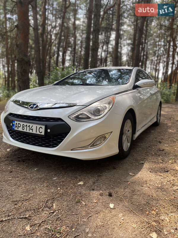 Hyundai Sonata 2013