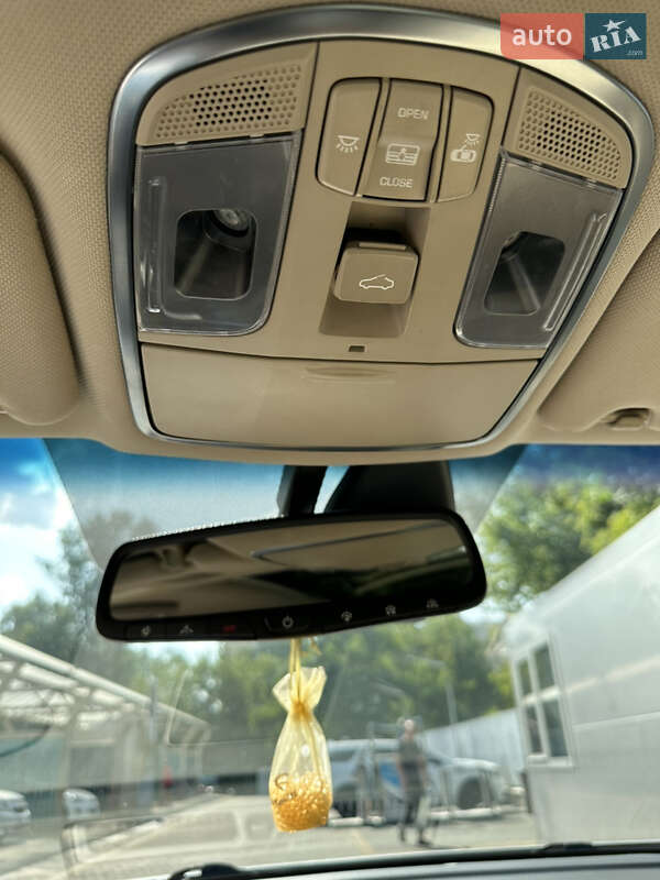 Седан Hyundai Sonata 2014 в Києві