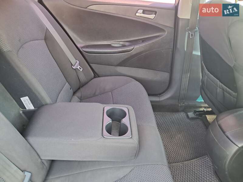 Седан Hyundai Sonata 2011 в Ніжині