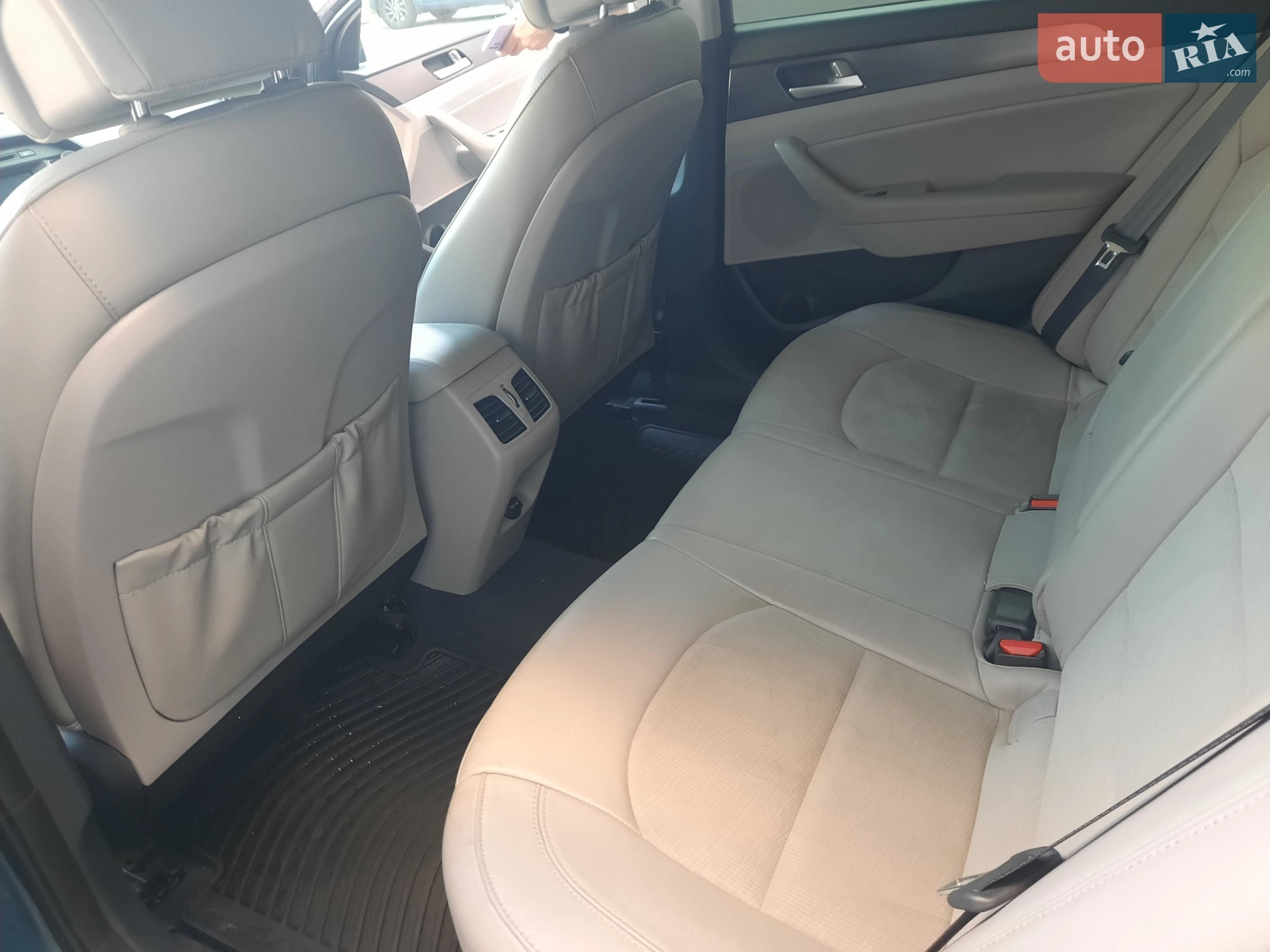 2015 Hyundai Sonata - мініатюра 29