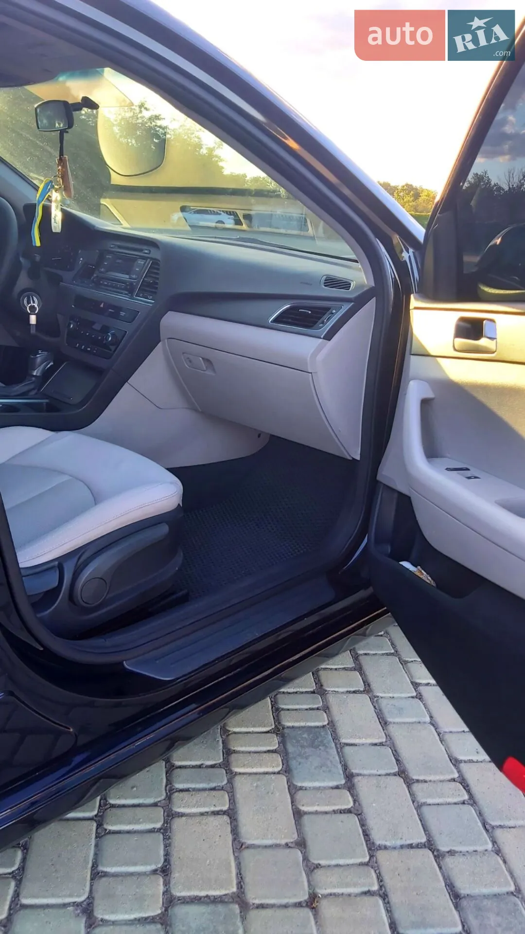 2014 Hyundai Sonata - мініатюра 17