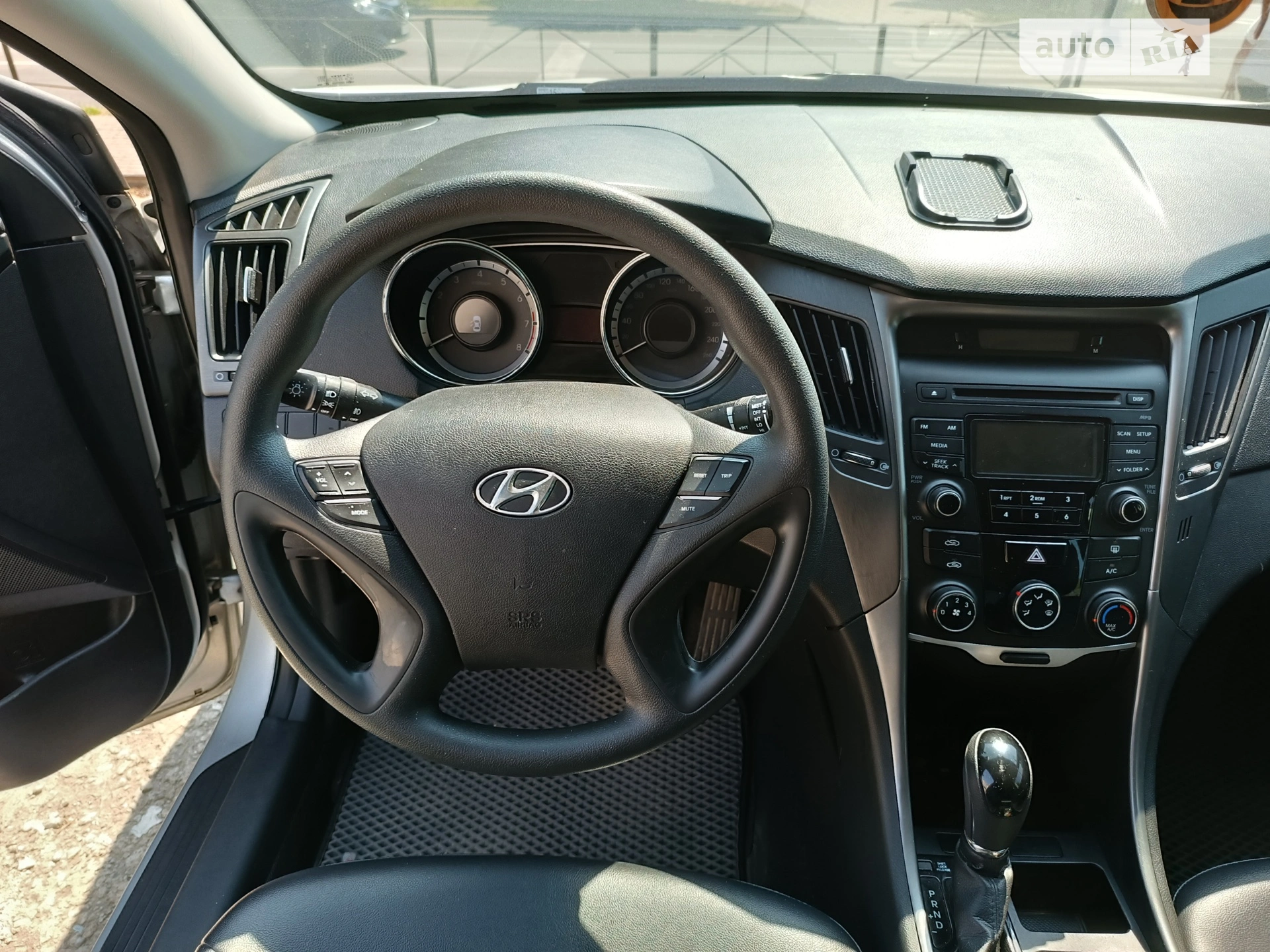 2013 Hyundai Sonata - мініатюра 10