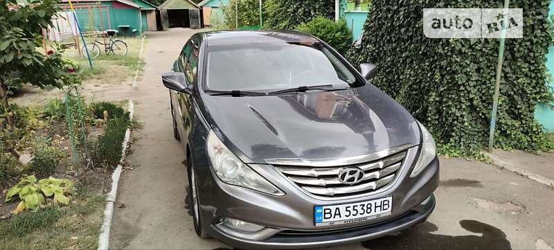 Hyundai Sonata 2010