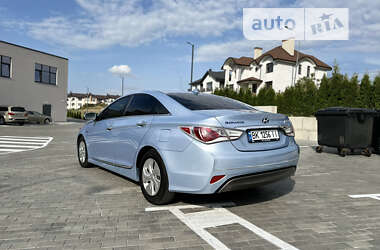 Седан Hyundai Sonata 2013 в 