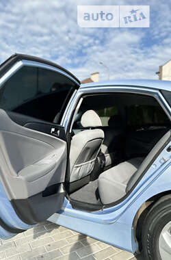 Седан Hyundai Sonata 2013 в 