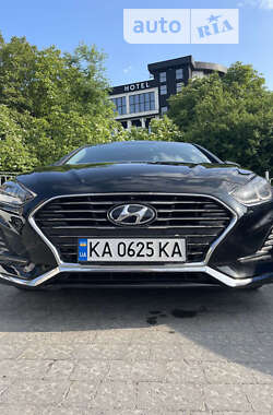 Седан Hyundai Sonata 2018 в Тернополе