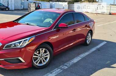 Седан Hyundai Sonata 2015 в 