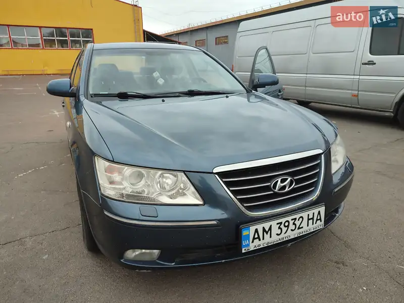 Hyundai Sonata