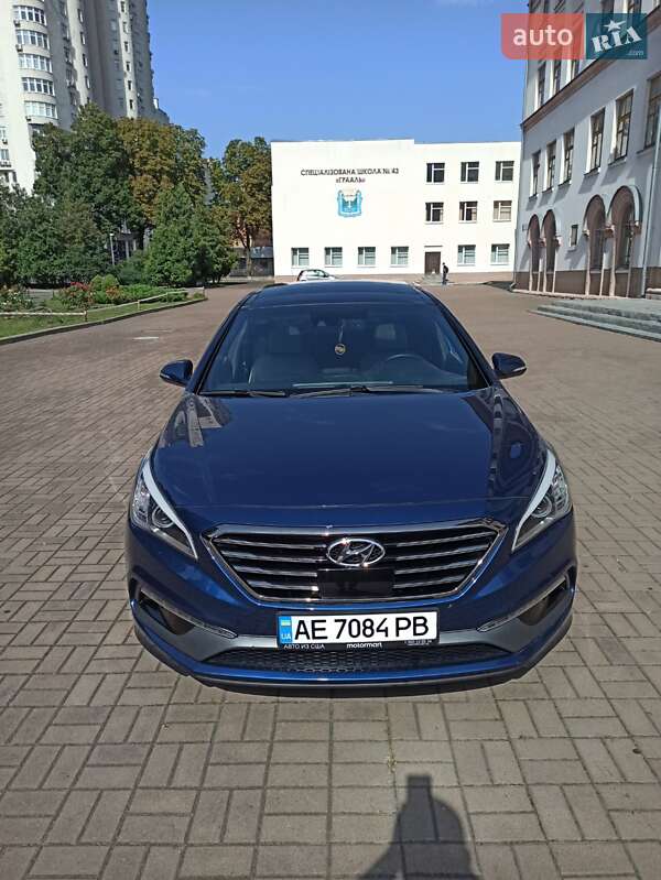 Hyundai Sonata 2015