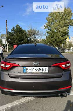 Седан Hyundai Sonata 2015 в 