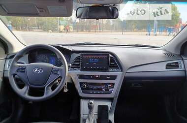 Седан Hyundai Sonata 2015 в Измаиле