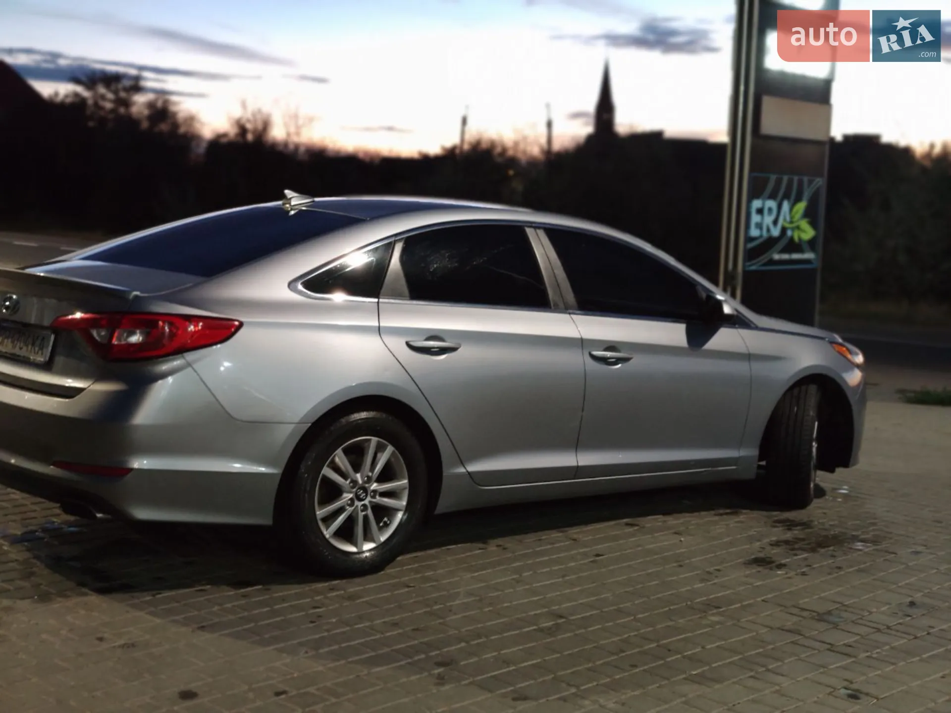 2015 Hyundai Sonata - мініатюра 8