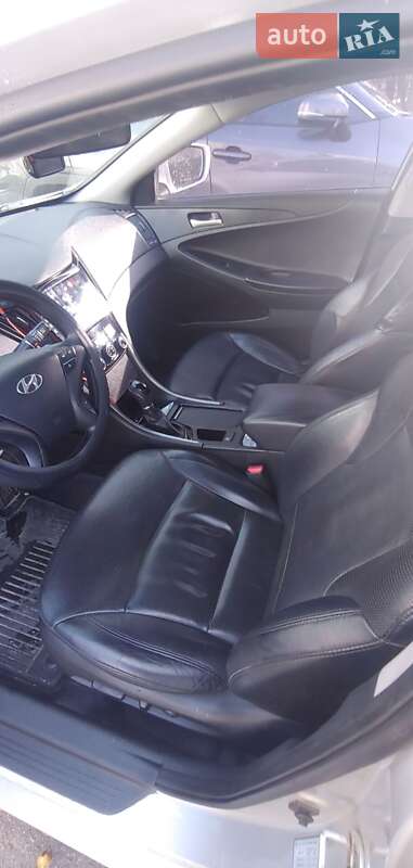 Седан Hyundai Sonata 2014 в Києві