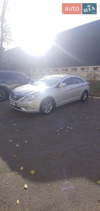 Седан Hyundai Sonata 2014 в Києві
