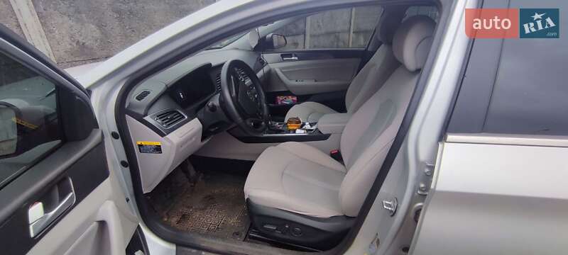 Седан Hyundai Sonata 2014 в Сумах