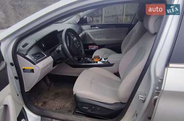 Седан Hyundai Sonata 2014 в 