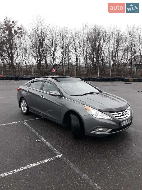 Седан Hyundai Sonata 2012 в 