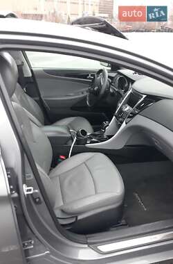 Седан Hyundai Sonata 2012 в 