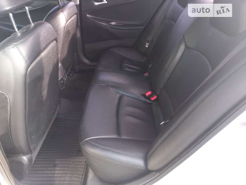 Седан Hyundai Sonata 2013 в Києві