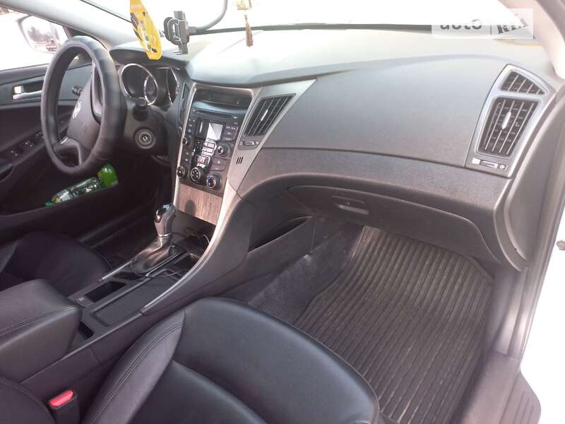 Седан Hyundai Sonata 2013 в Києві