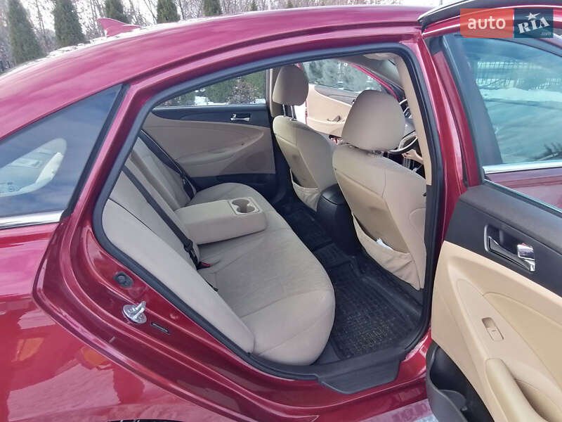 Седан Hyundai Sonata 2013 в Рівному