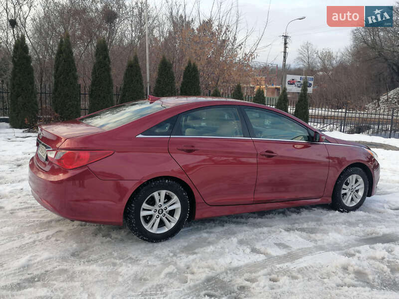 Седан Hyundai Sonata 2013 в Рівному