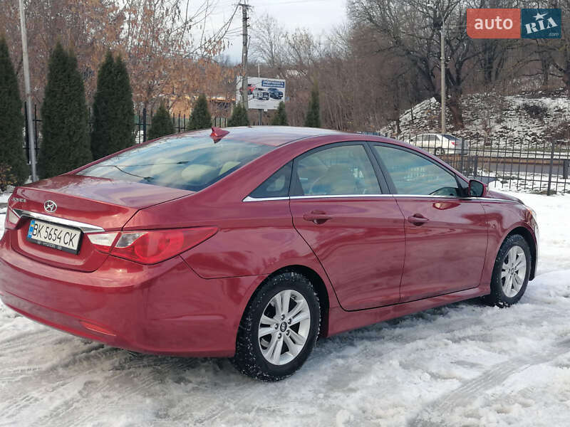 Седан Hyundai Sonata 2013 в Рівному
